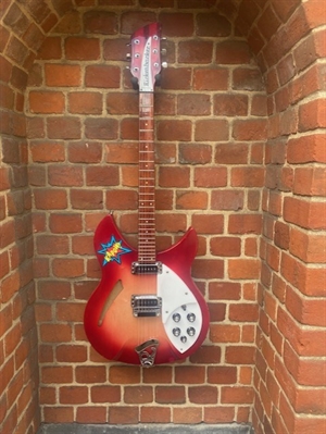 Rickenbacker 330 Fire Glow